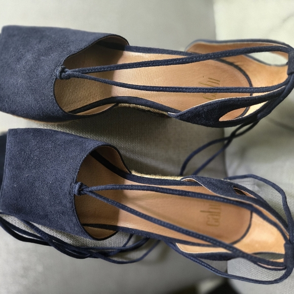 CABI Navy Espadrille Raffia Platform Wedges - Picture 4 of 7